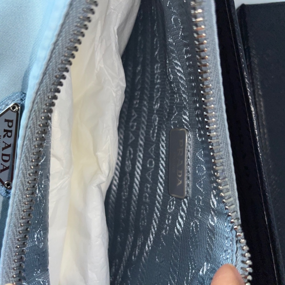 PRADA 2005 Re edition - Picture 2 of 3